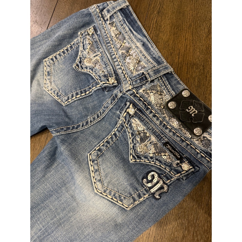 Miss Me JE8017BR Bootcut Jeans Embellished Sequin Rhinestone Blue Denim Size 28 - Picture 4 of 10